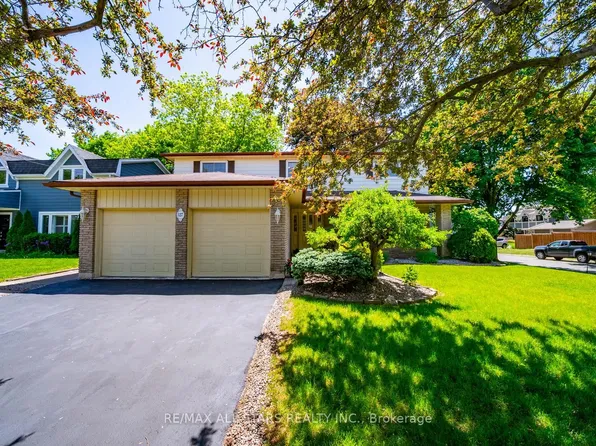 127 Church St, Markham, ON L3P 2M2