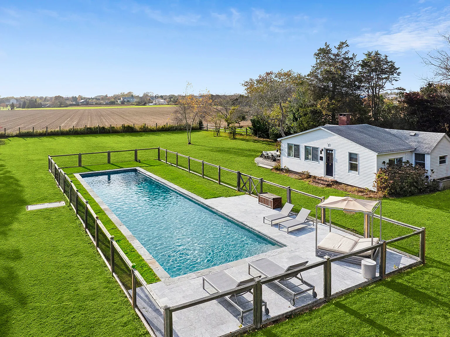 Timeless Wainscott South Compound — Photo 3