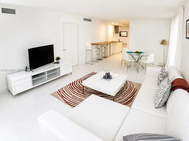 6917 Collins Ave #614 — Photo 17