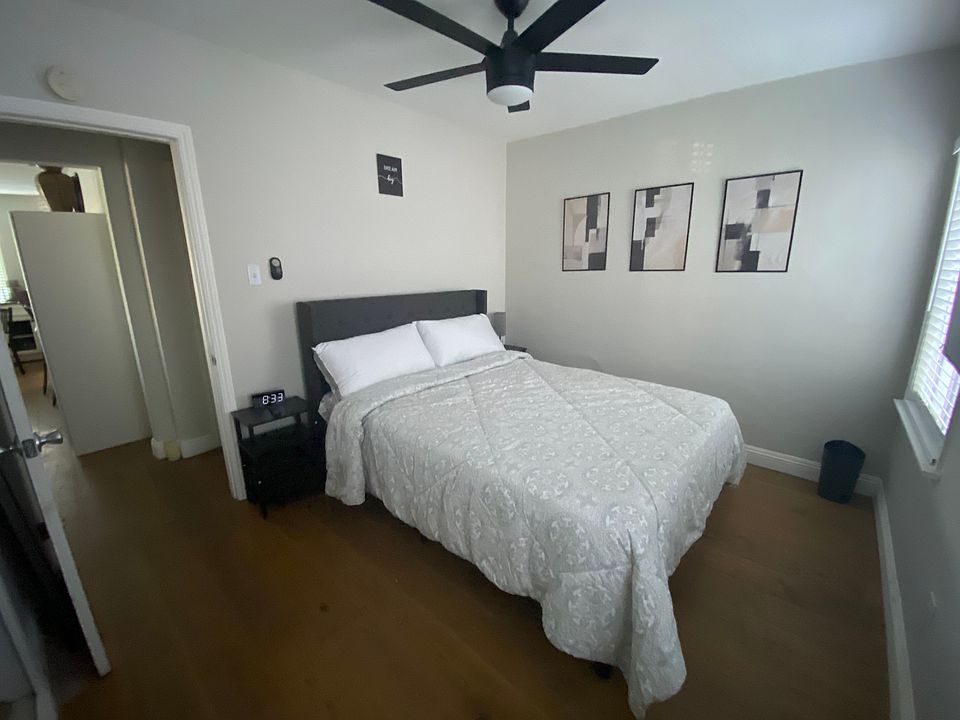 1st image of 636 E 121st Pl #2