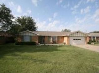 2719 James Louis Dr, Amarillo, TX 79110