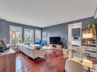 1050 Jackson Ave APT 2B, Long Island City, NY 11101
