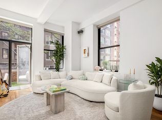 140 W 22nd St APT 2F, New York, NY 10011