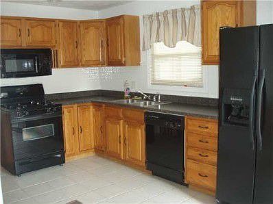 3rd image of 7385 Wollam Ave