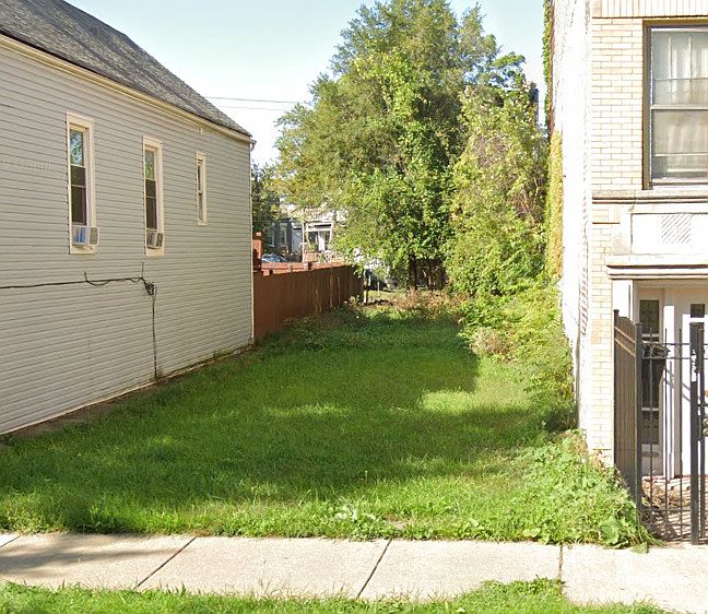 1st image of 1240 S Kildare Ave