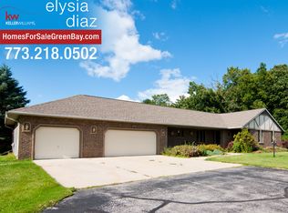 748 Bow Bells Rd, Oneida, WI 54155