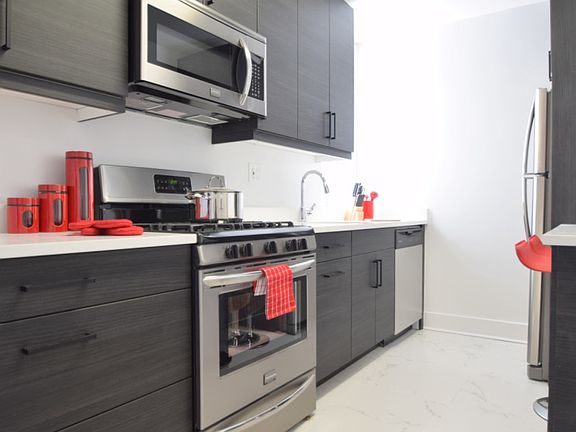 ROC Super Deluxe 434E Kitchen 3