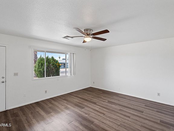 5th image of 3438 W SIERRA Street