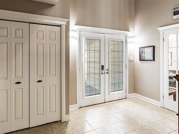 5th image of 52 Mountbatten Drive