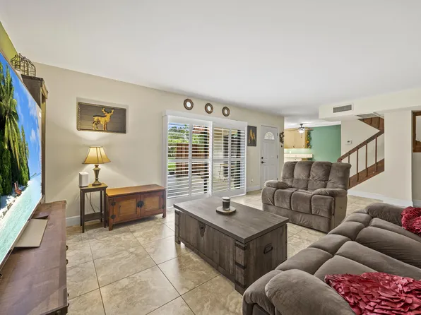 1810 San Juan Drive #25-B, Delray Beach, FL 33445