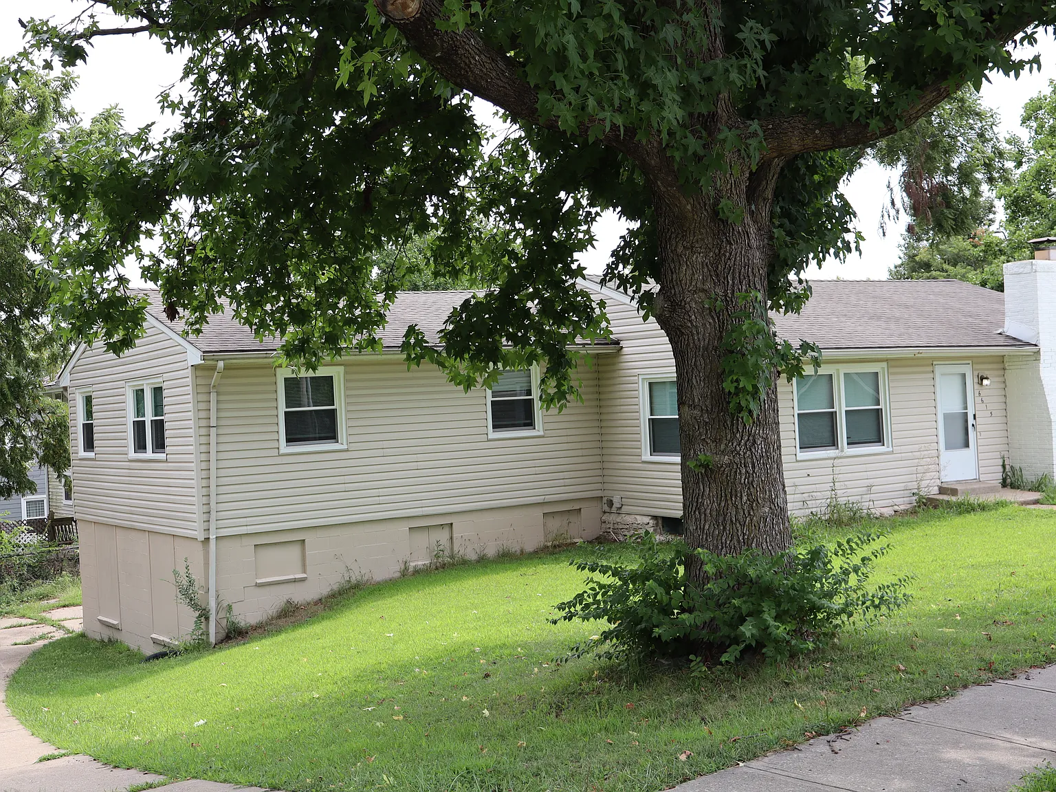 3 bed, 1480 sqft, $1,795 — Photo 2