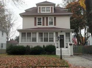 328 Oak Pkwy, Dunellen, NJ
