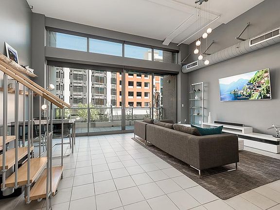4th image of 575 6th Ave Unit 209