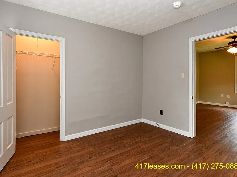 2944 W Page St — Photo 14