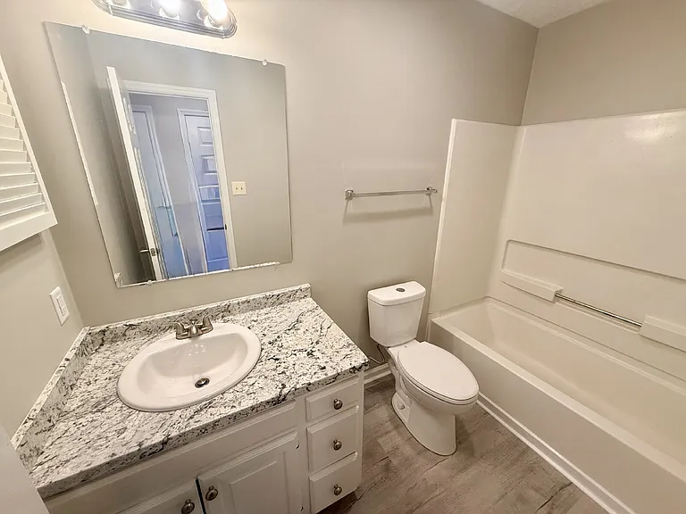 224 Waterdown Dr #1 — Photo 14
