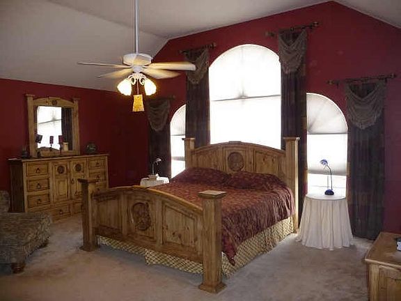 4th image of 7871 Parkmount Ct