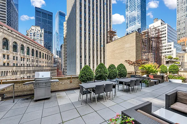 Rented by Corcoran | media 11