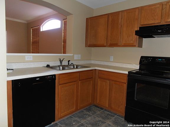 3rd image of 5819 Wexford Pl