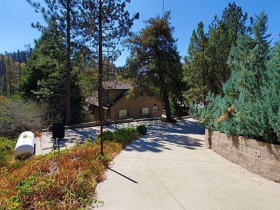 2nd image of 45441 J Bar Circle Ct