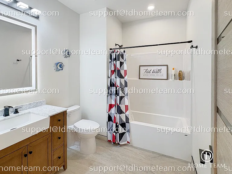 2511 Locust Ave W — Photo 9
