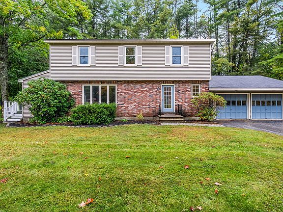 2nd image of 129 Sunderland Drive