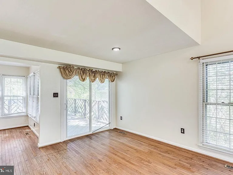 12224 Dapple Gray Ct — Photo 17