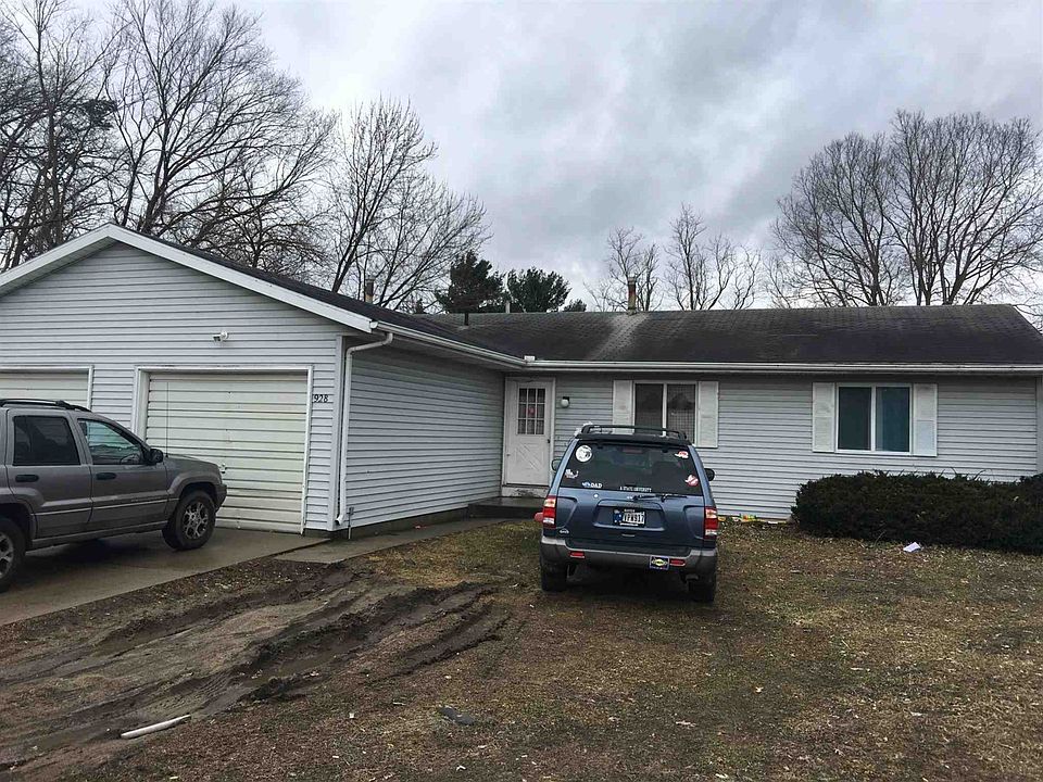1st image of 926 Sprucewood Ln