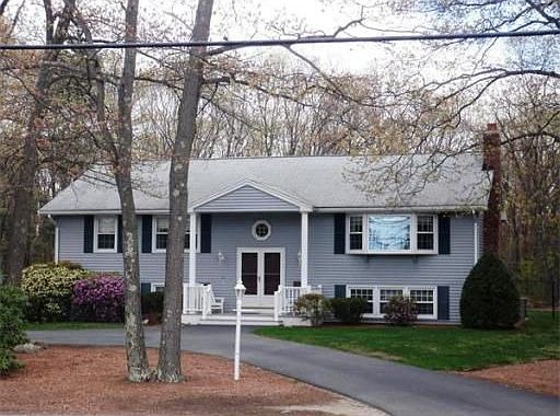 1st image of 44 Wilshire Dr