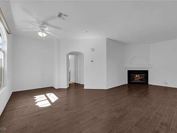 5th image of 1605 Crimson Hills Dr Unit 204