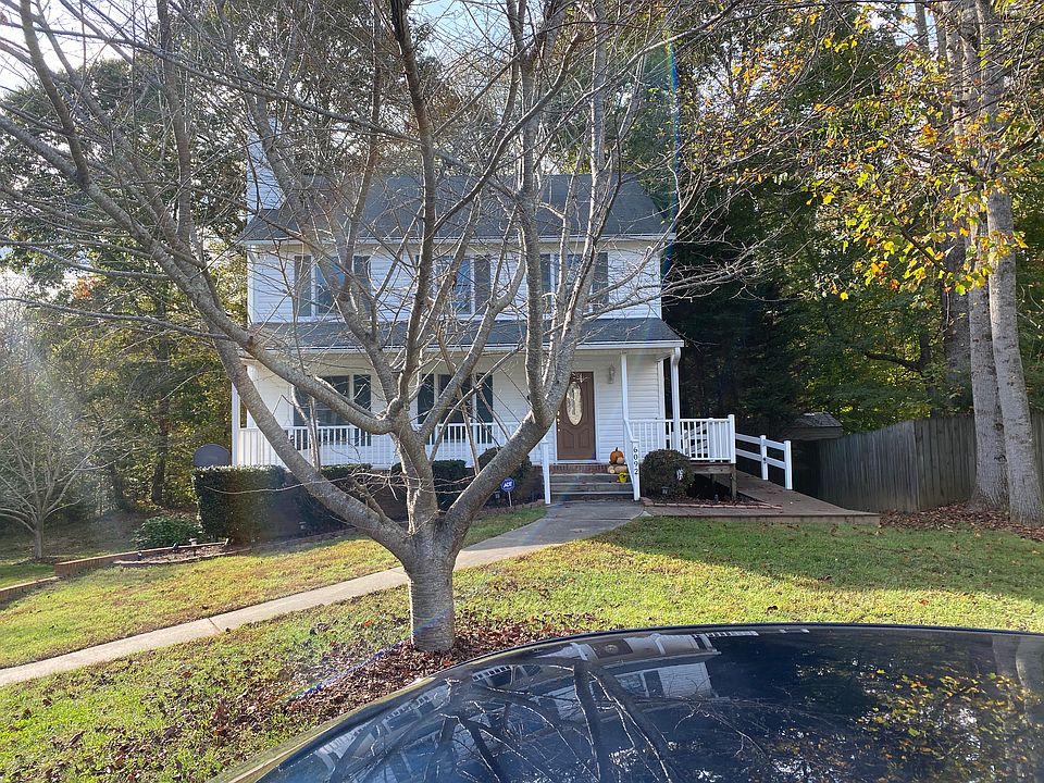 Front of house - last house at end of cul-de-sac. Very safe and private.