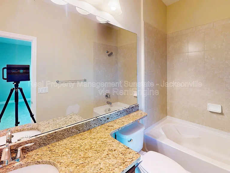 4298 Ellipse Dr — Photo 17