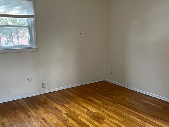 5th image of 3463 Jordan St #1