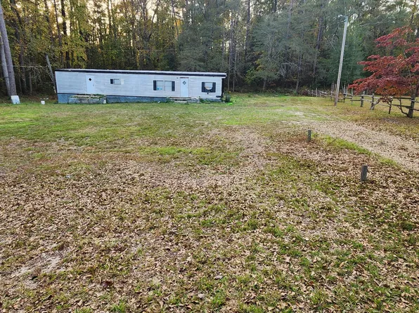 121 Green Cedar Lane, Rockingham, NC 28379