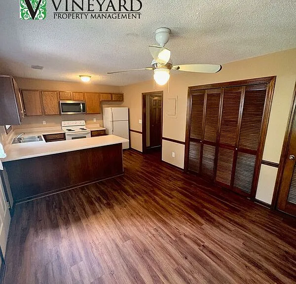 1065 Sand Wedge Cir NW — Photo 10