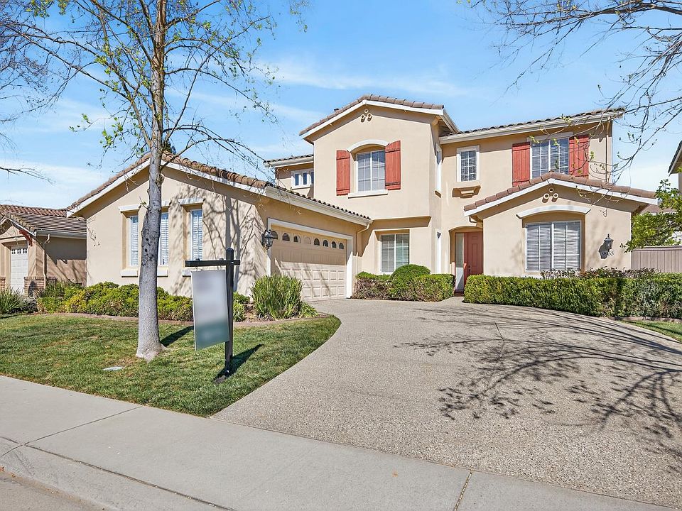 1st image of 9953 W Taron Dr