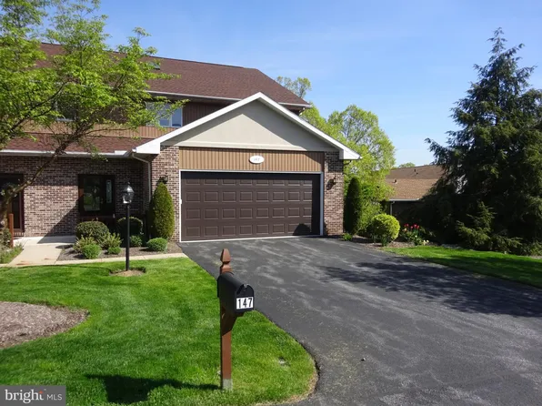 147 Leisure Ct, Wyomissing, PA 19610