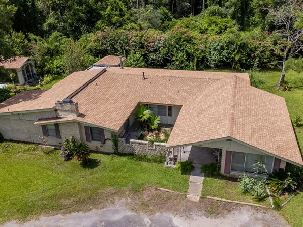 433 W Laurelia Rd, Corrigan, TX 75939