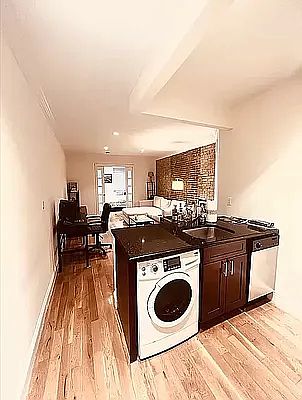 3rd image of 332 E 71st St APT 3A