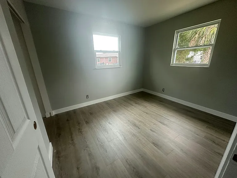 1759 Aquarius Ct — Photo 3