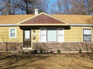 6704 E 97th St, Kansas City, MO 64134