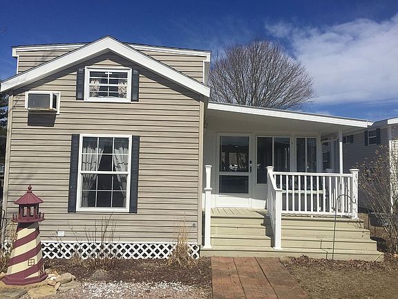 5th image of 118 Dunns Corner Rd #76