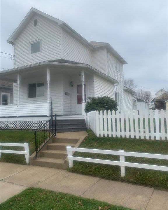 1st image of 503 Gray St