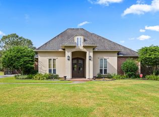 100 Oak Hill Rd, New Iberia, LA 70563