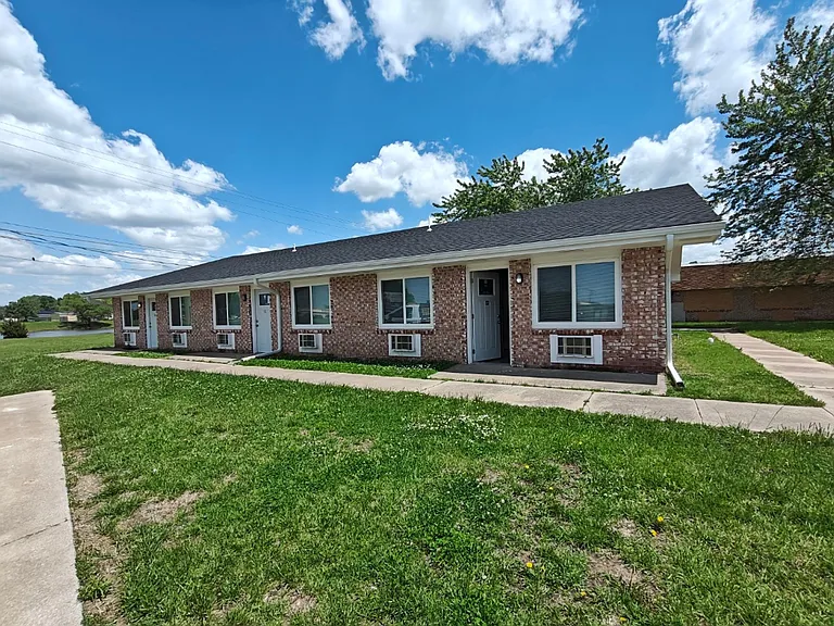 1336 N Walnut St — Photo 26