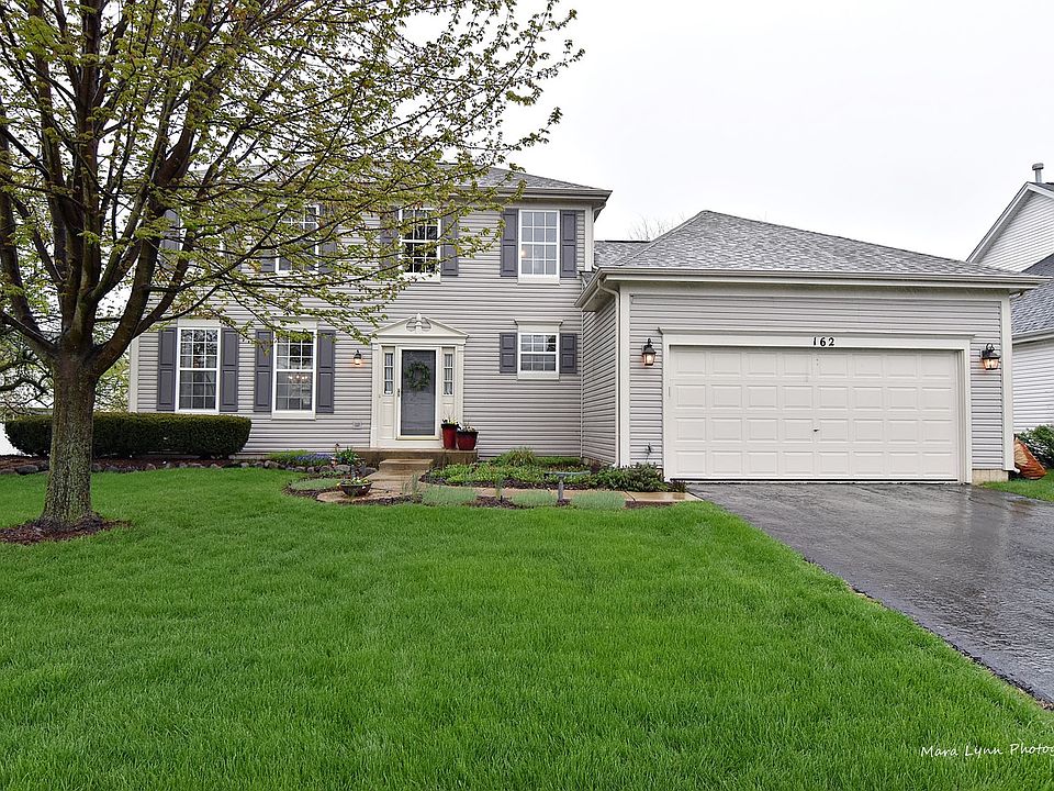 1st image of 162 Renaux Blvd