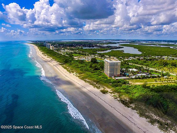 5th image of 3702 N Highway A1a Hwy #501