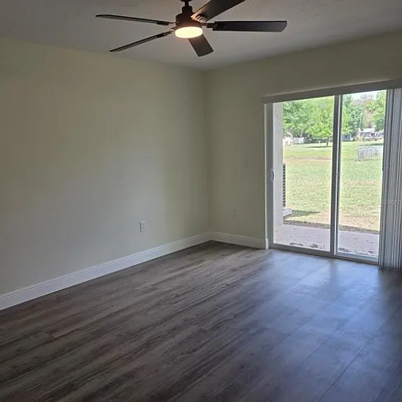 2825 Nicole Ave — Photo 5