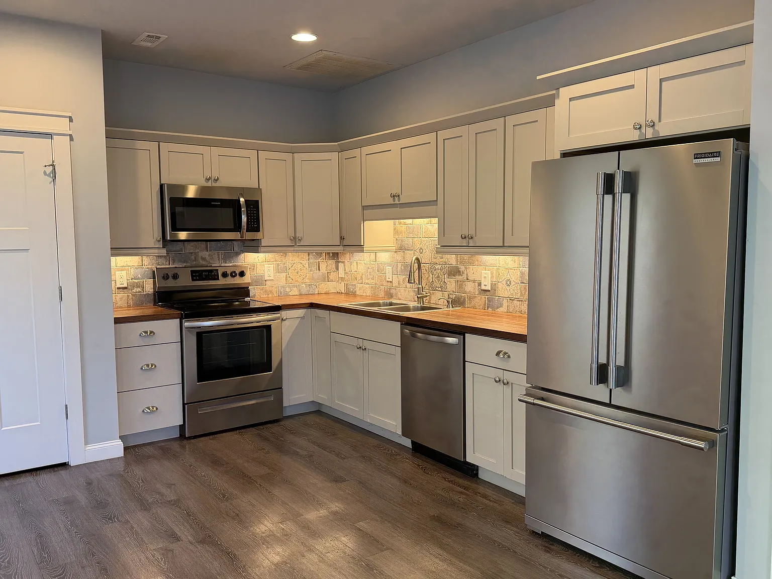358 Main Street South - 1 — Photo 4