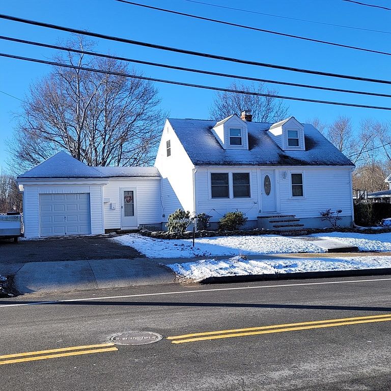 74 Hobart St, Danvers, MA 01923 Zillow