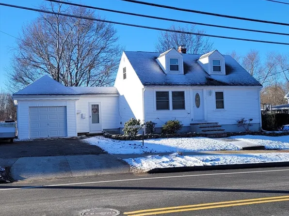 74 Hobart St, Danvers, MA 01923